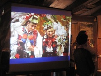 Kuvaesitys Romaniasta avajaisissa