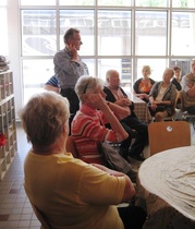 Kotiseuturetkellä 25.7. Juha Punta esitteli Juha Punta Oy:n tiloja